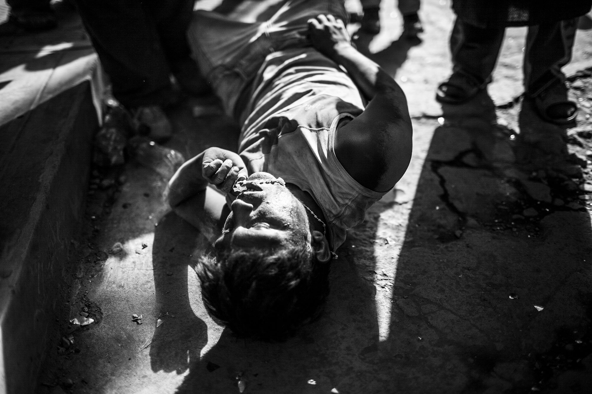Ernesto Benavides Photography Lima Peru Captives